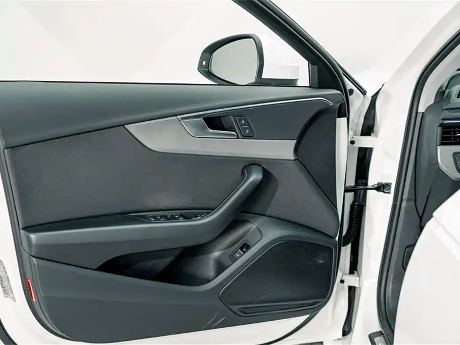 Audi A4L 2019 40 TFSI Progressive (China VI) фото 15