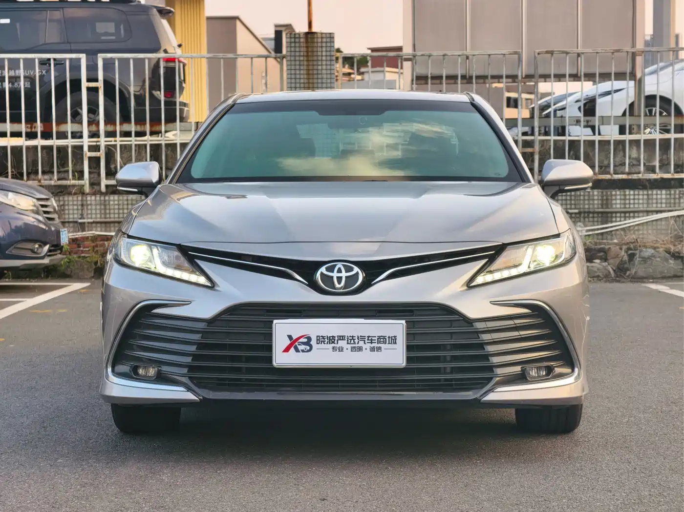 Toyota Camry 2024 2023 2.0GVP Leading Edition