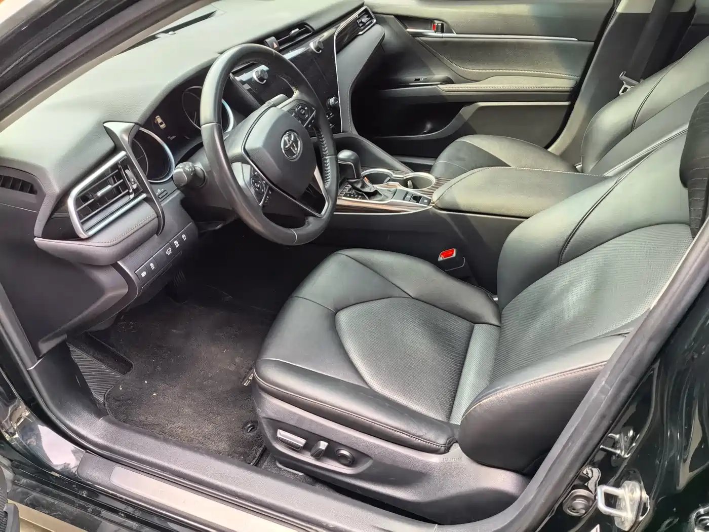 Toyota Camry 2019 Facelift 2.0G Luxury Edition фото 7