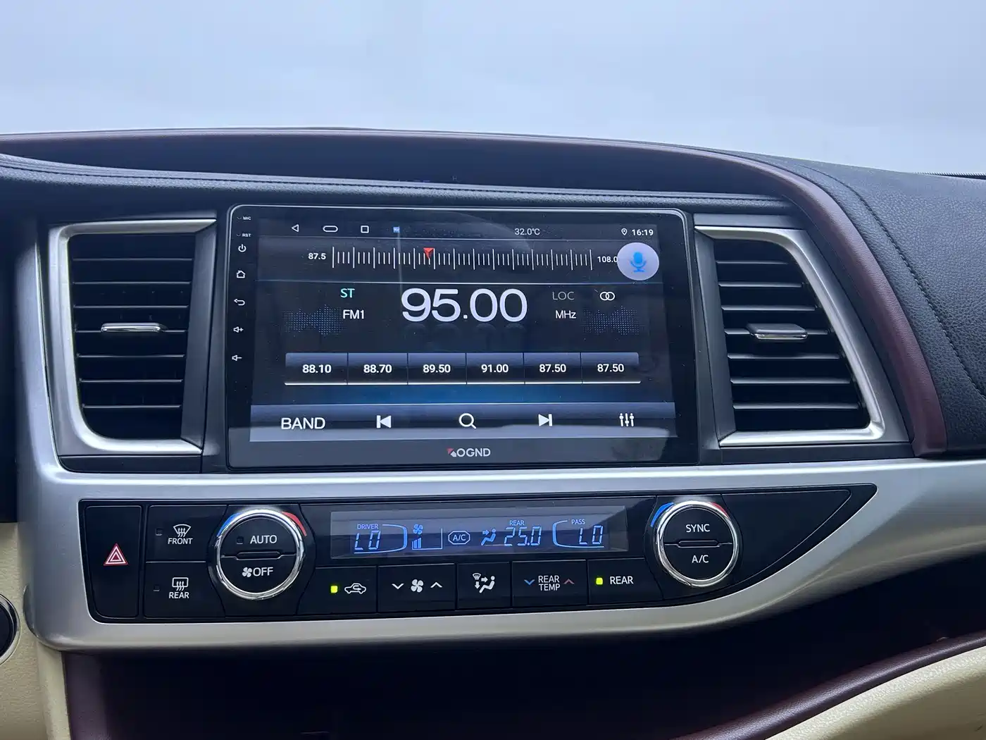Toyota Highlander 2015 2.0T AWD Luxury Edition 7-seater фото 26