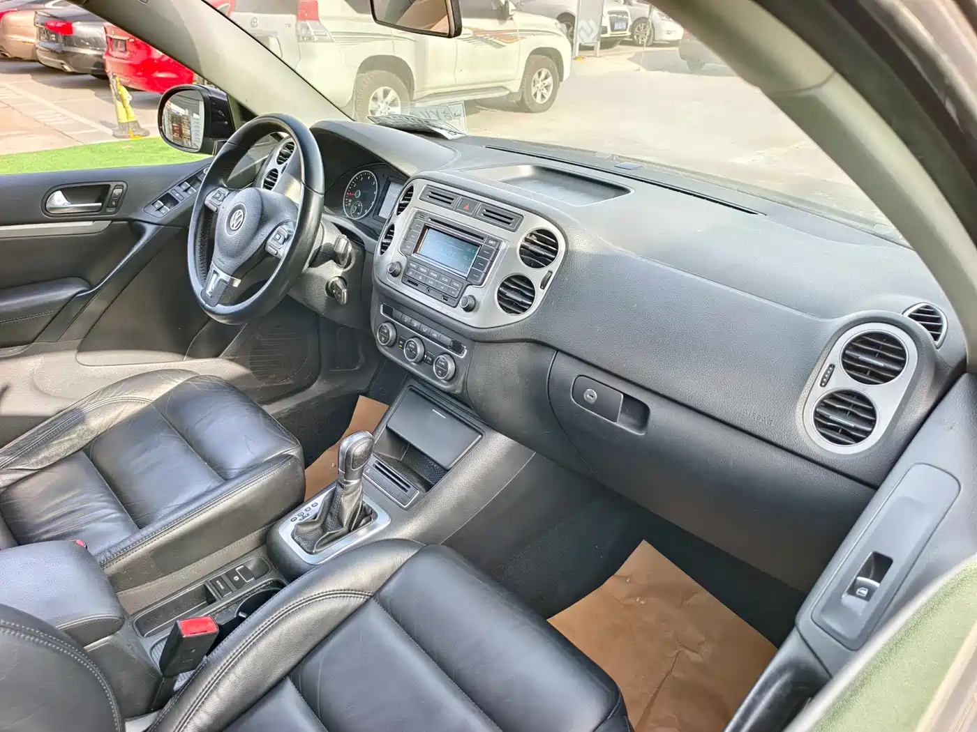 Volkswagen Tiguan 2013 1.8TSI Auto 2WD Comfort Edition фото 14