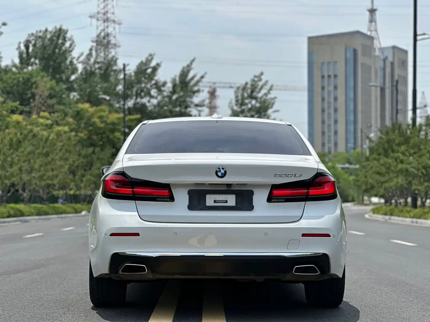 BMW 5-SERIES