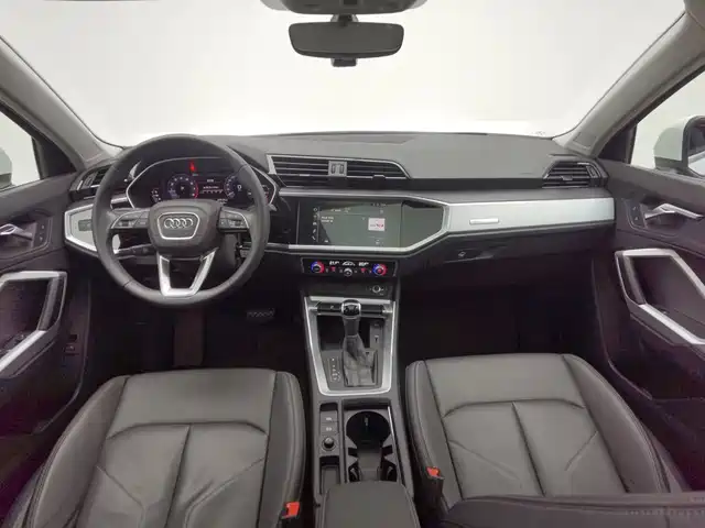 Audi Q3 2021 35 TFSI Progressive Elegance — фото 5