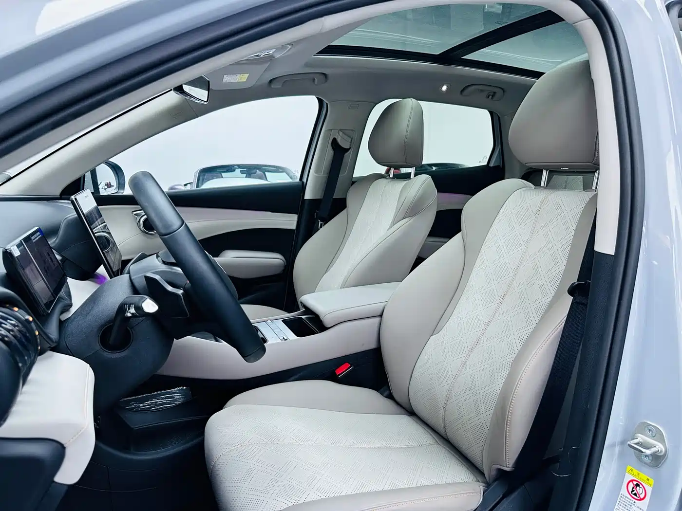 BYD Yuan PLUS 2025 Smart Drive 510KM Surpass Edition фото 10