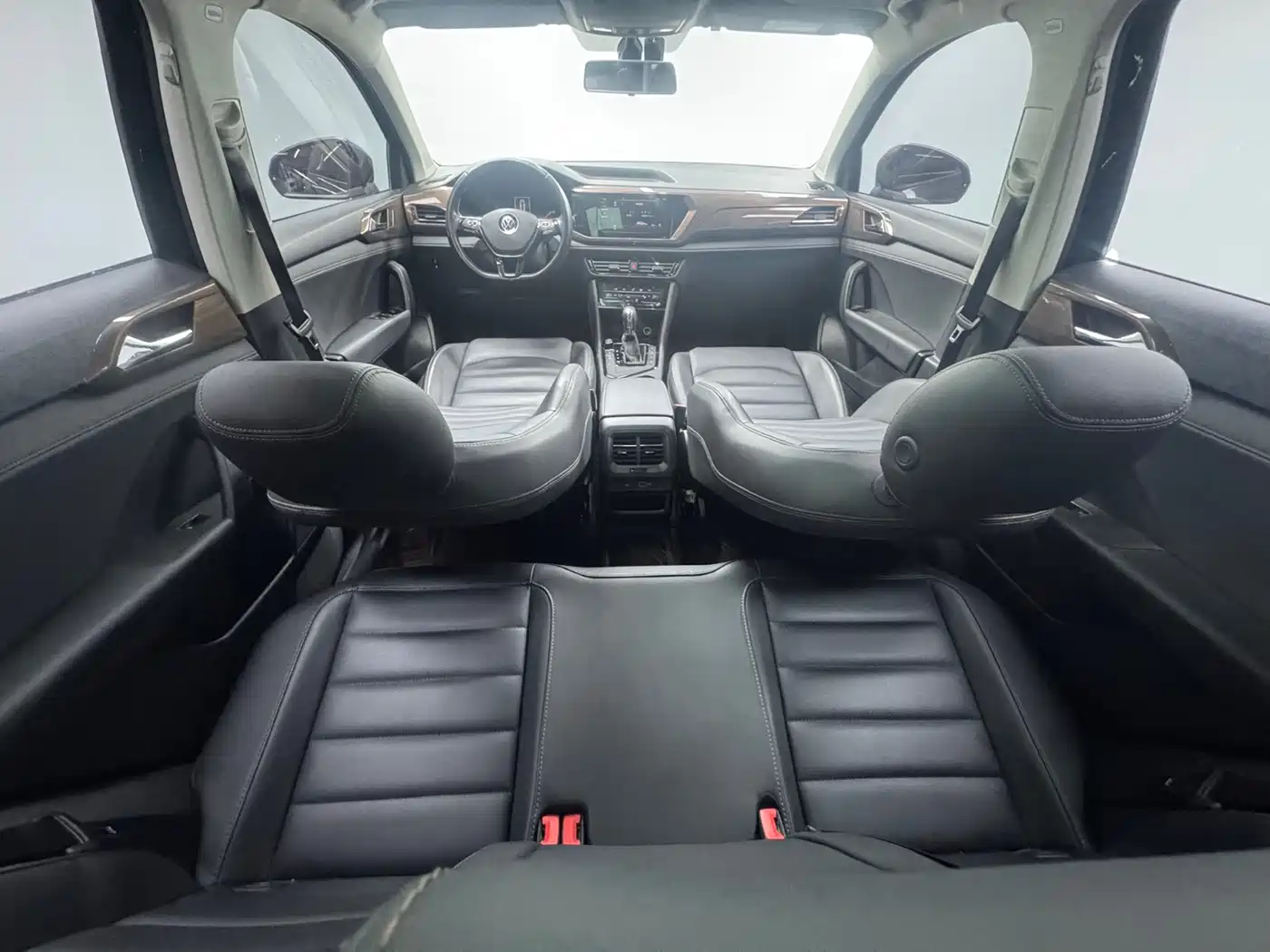 Volkswagen Tharu 2021 280TSI 2WD Luxury Plus фото 18