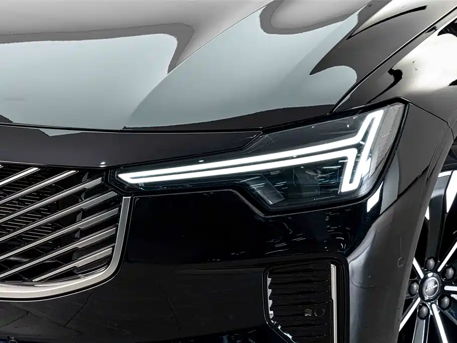 Volvo S90 2025 2026 B5 Zhiyuan Luxury Edition