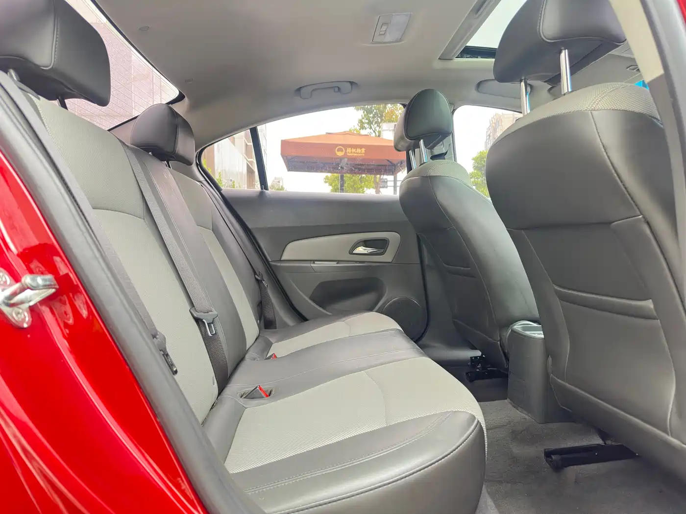 Chevrolet Cruze 2014 1.6L SL Million Commemorative Edition AT фото 11