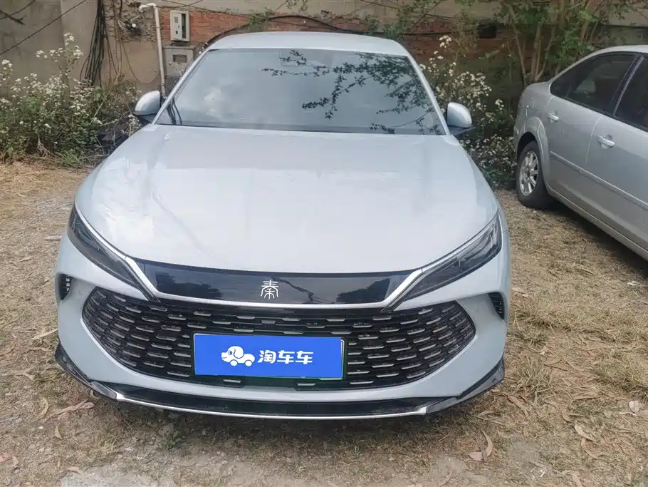 BYD QIN L