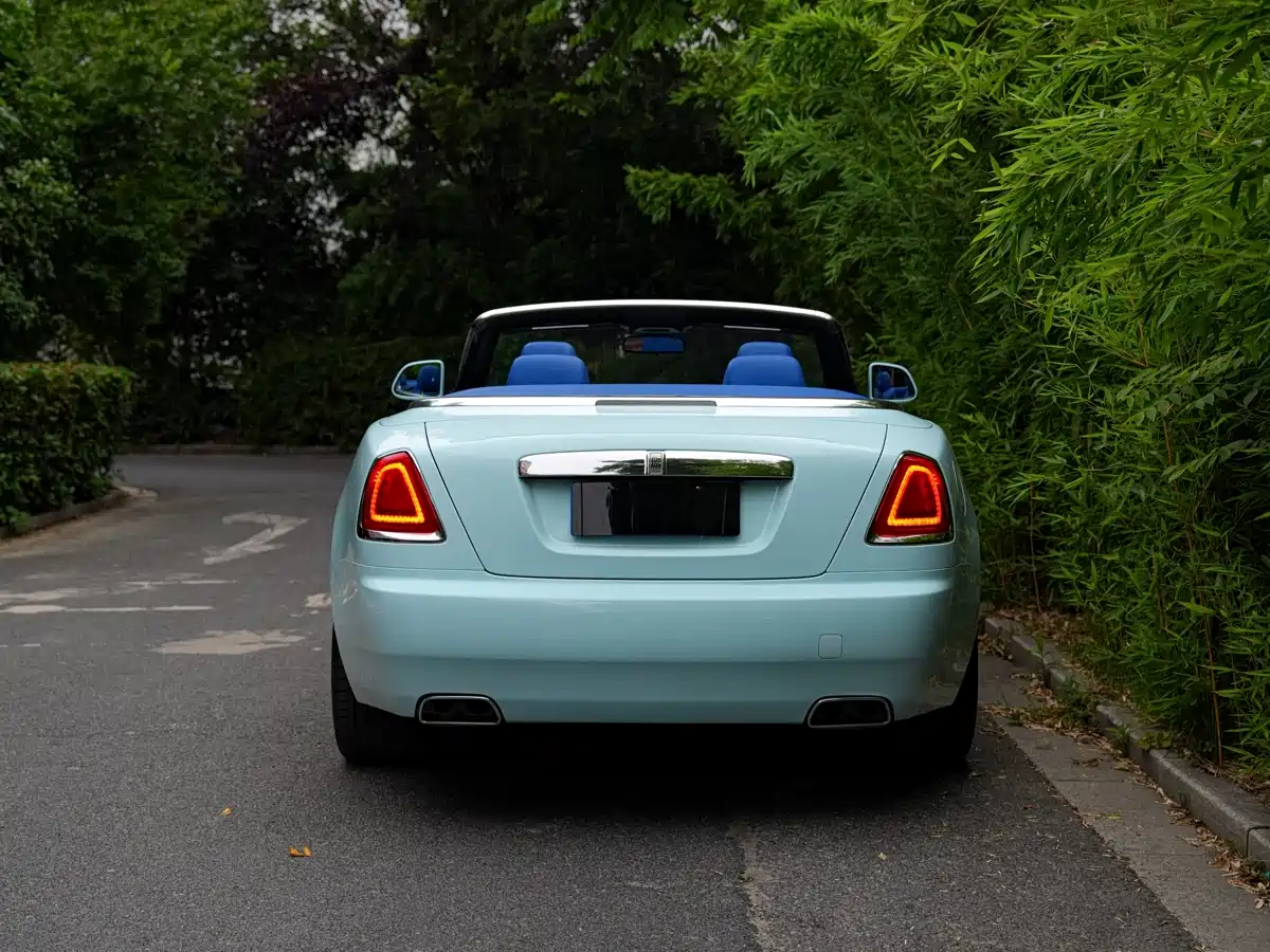 Rolls-Royce Dawn 2020