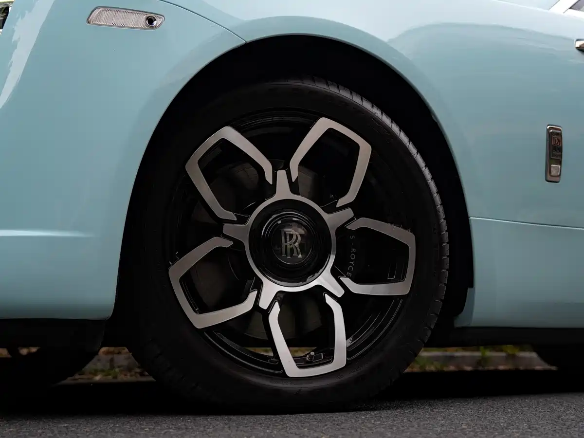 Rolls-Royce Dawn 2020