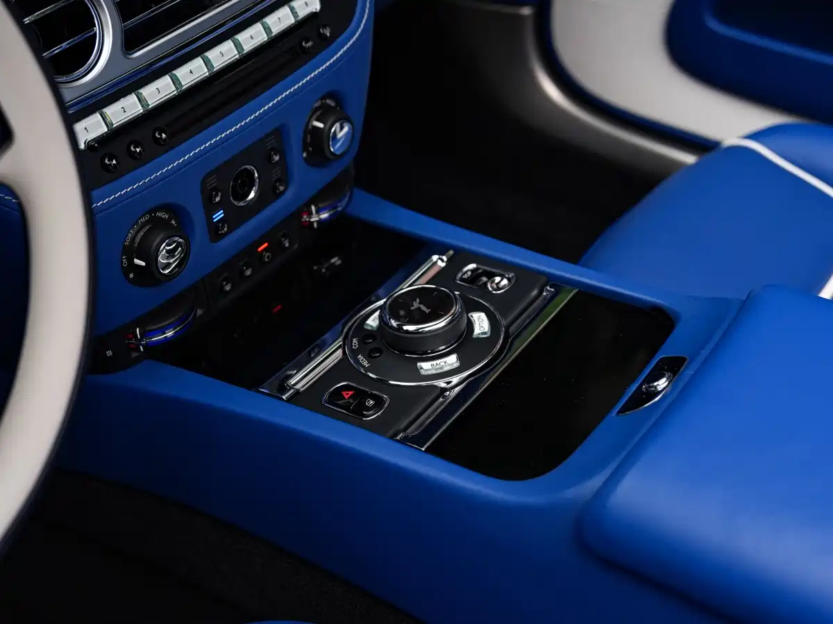 Rolls-Royce Dawn 2020