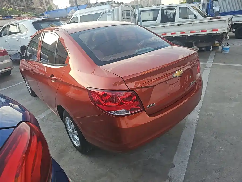 Chevrolet Sail 2015 Sail 3 1.3L Manual Ideal Edition фото 5