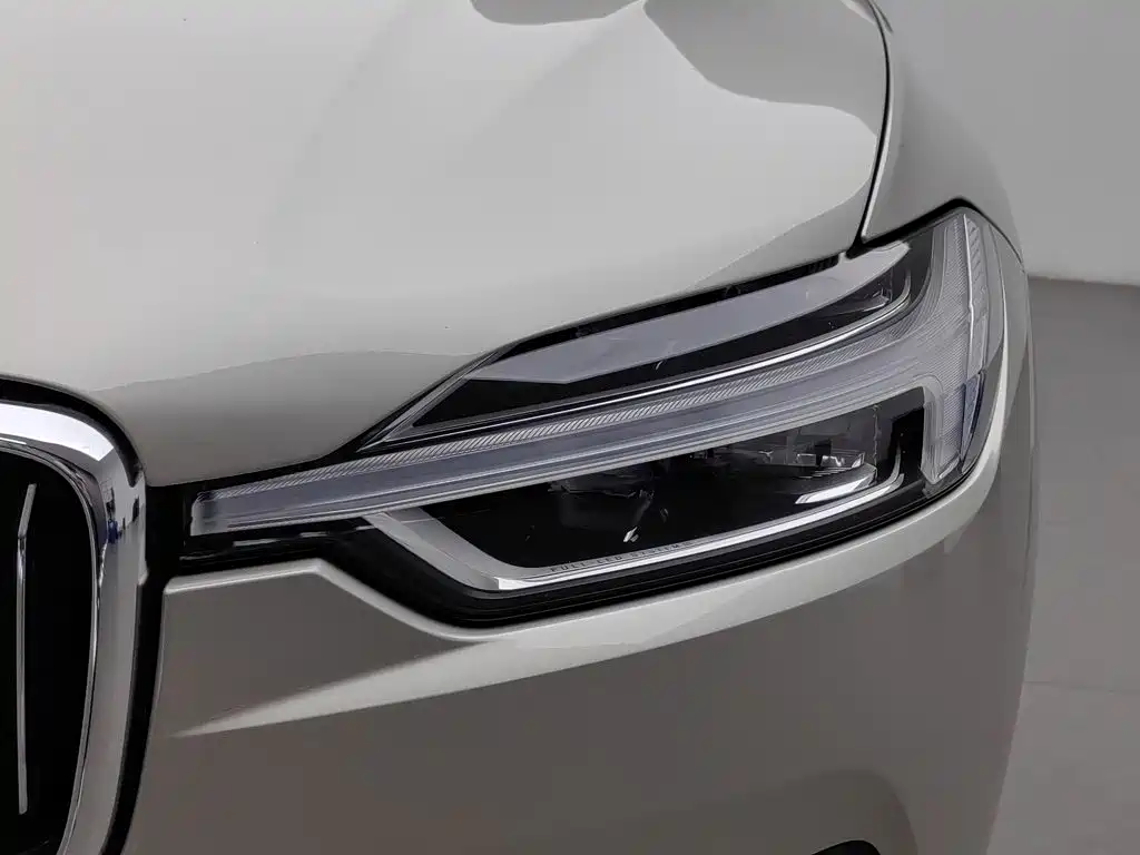 Photo 7 - Volvo XC60