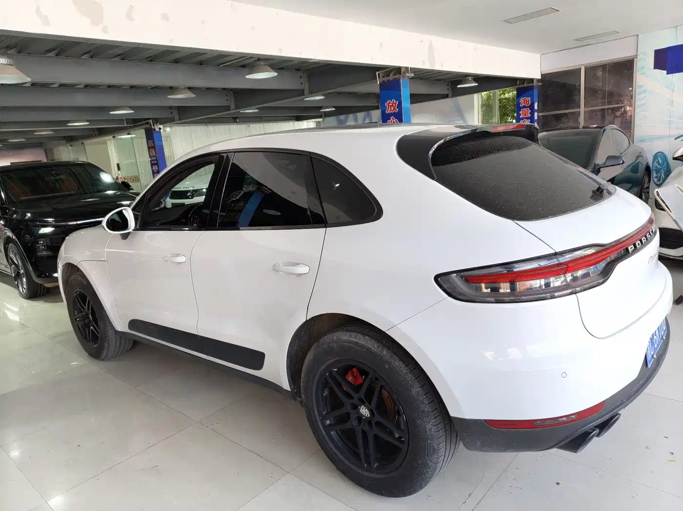 Porsche Macan 2020 Macan 2.0T фото 10