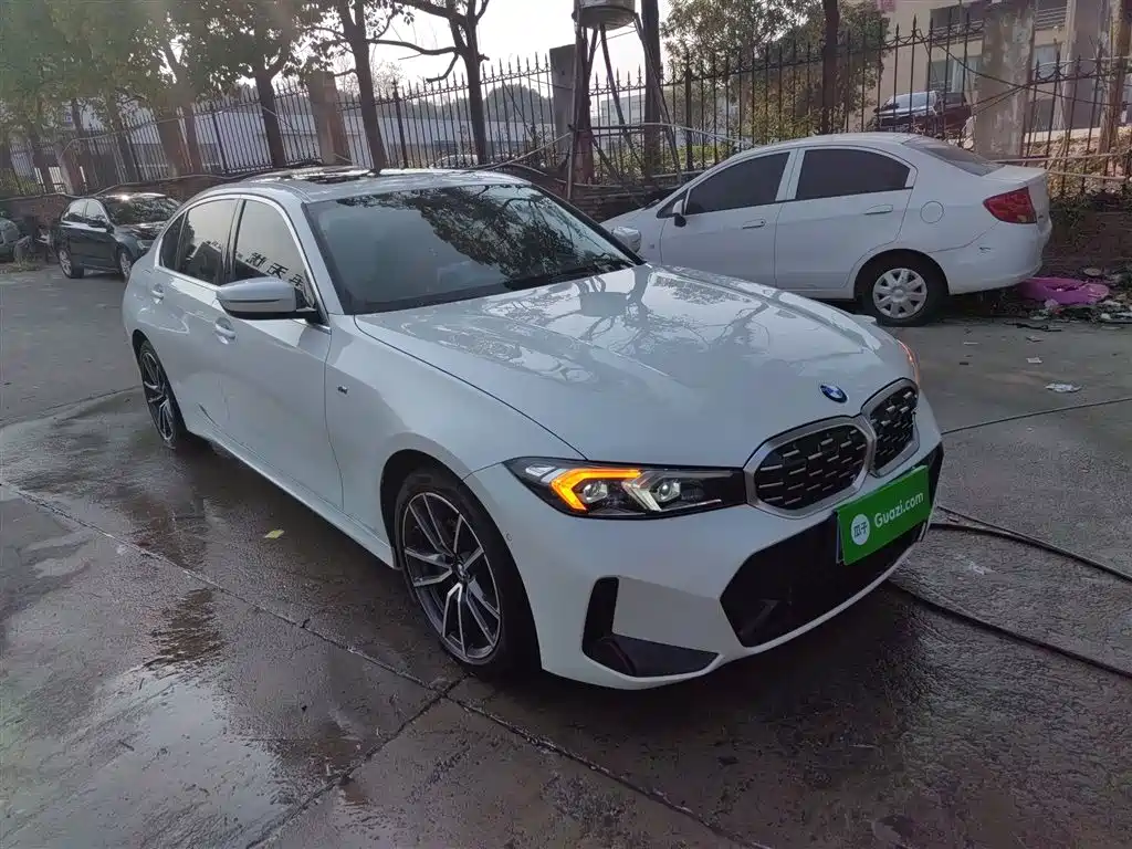 BMW 3 Series 2023 325Li M Sport Package фото 23