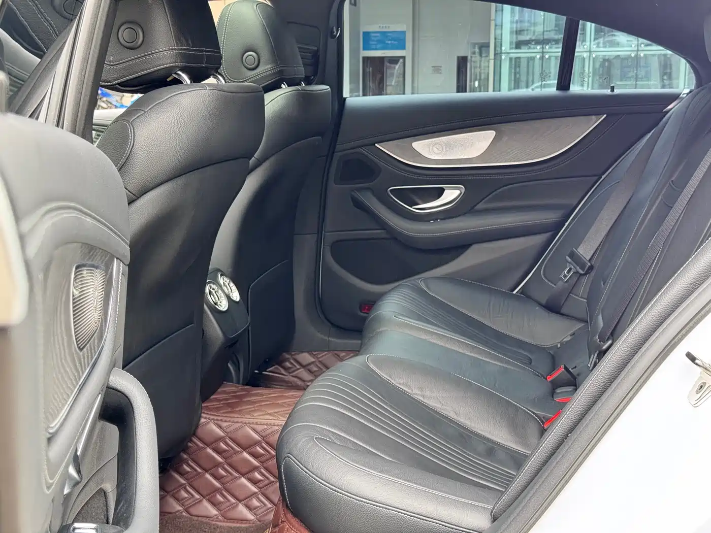 Mercedes-Benz CLS 2022 CLS 300 Luxury фото 10