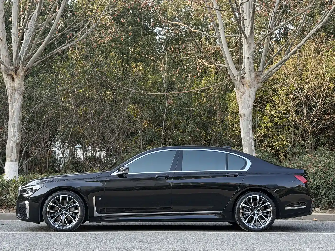 BMW 7 Series 2019 Facelift 740Li Exclusive M Sport Package фото 3