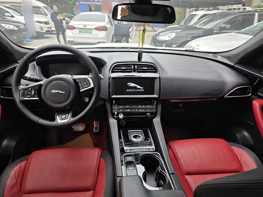Jaguar F-PACE 2016 2016 3.0 SC 4WD R-Sport