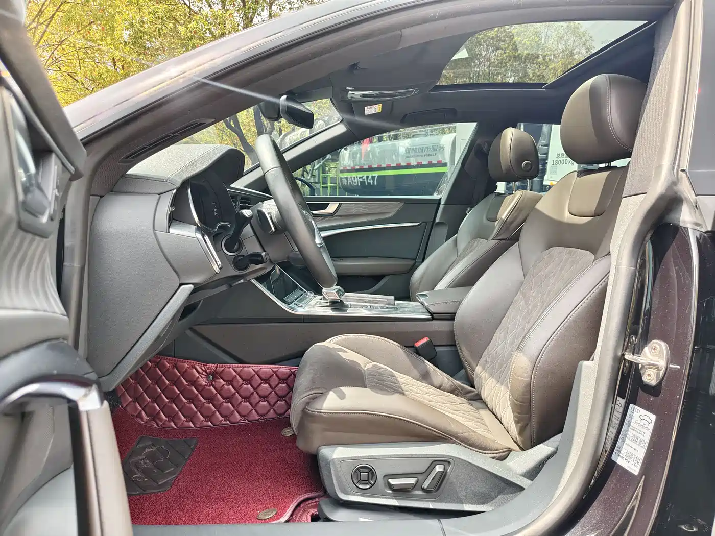 Audi A7L 2022 45 TFSI quattro S-line Vision Gloss Black Package фото 10