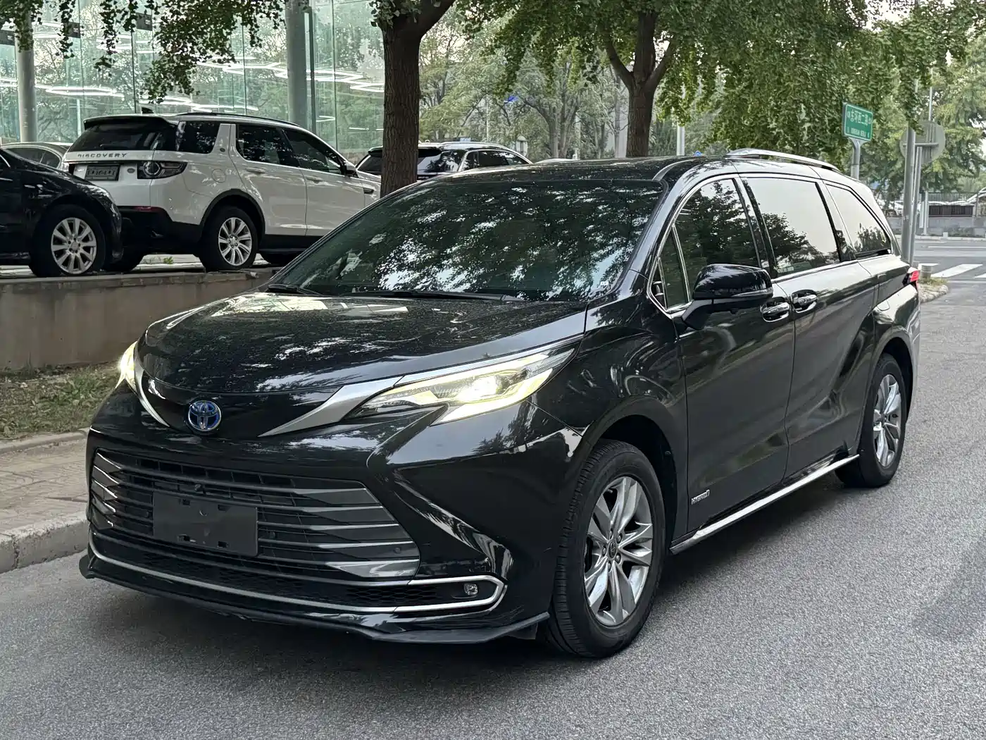 Toyota Toyota Sienna 2021 2.5L Hybrid Ultimate Edition