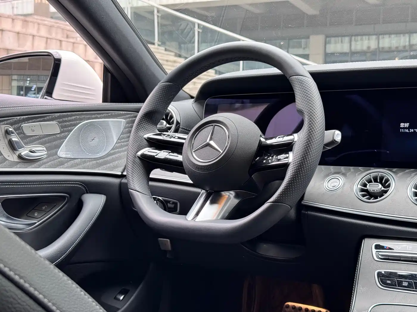 Mercedes-Benz CLS 2022 CLS 300 Luxury фото 12