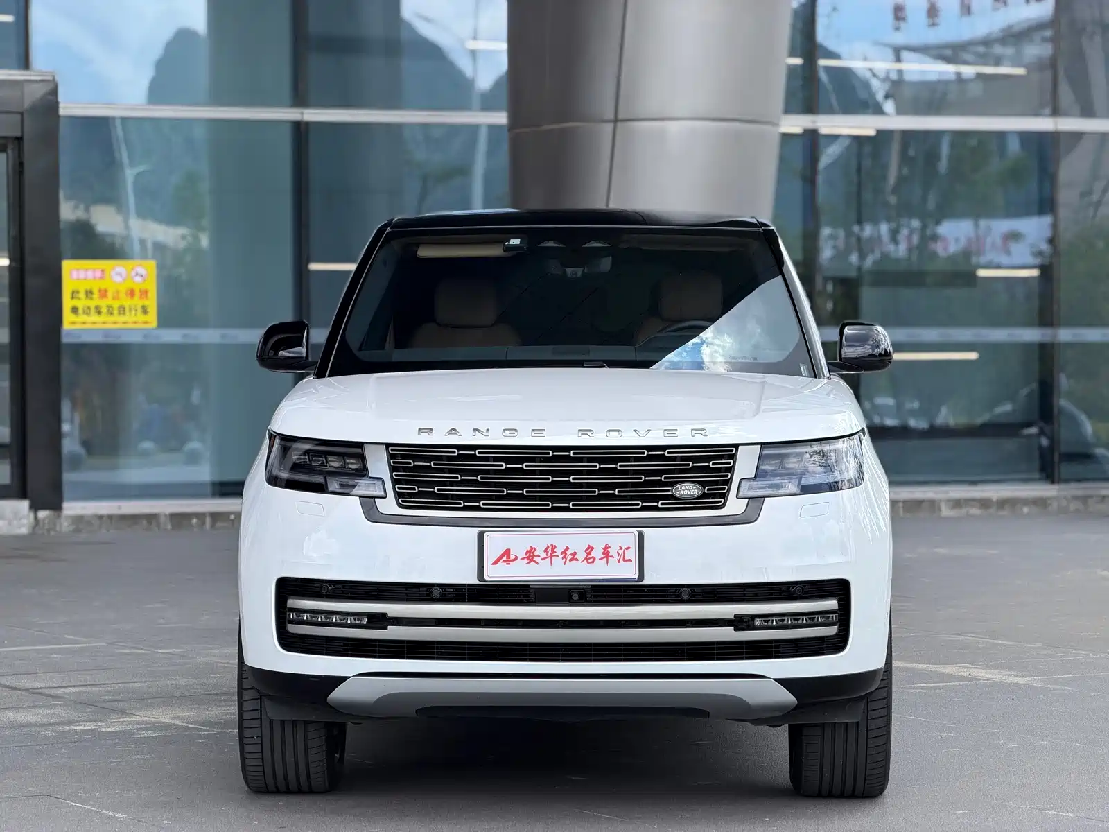 Фото 2 - Land Rover Range Rover