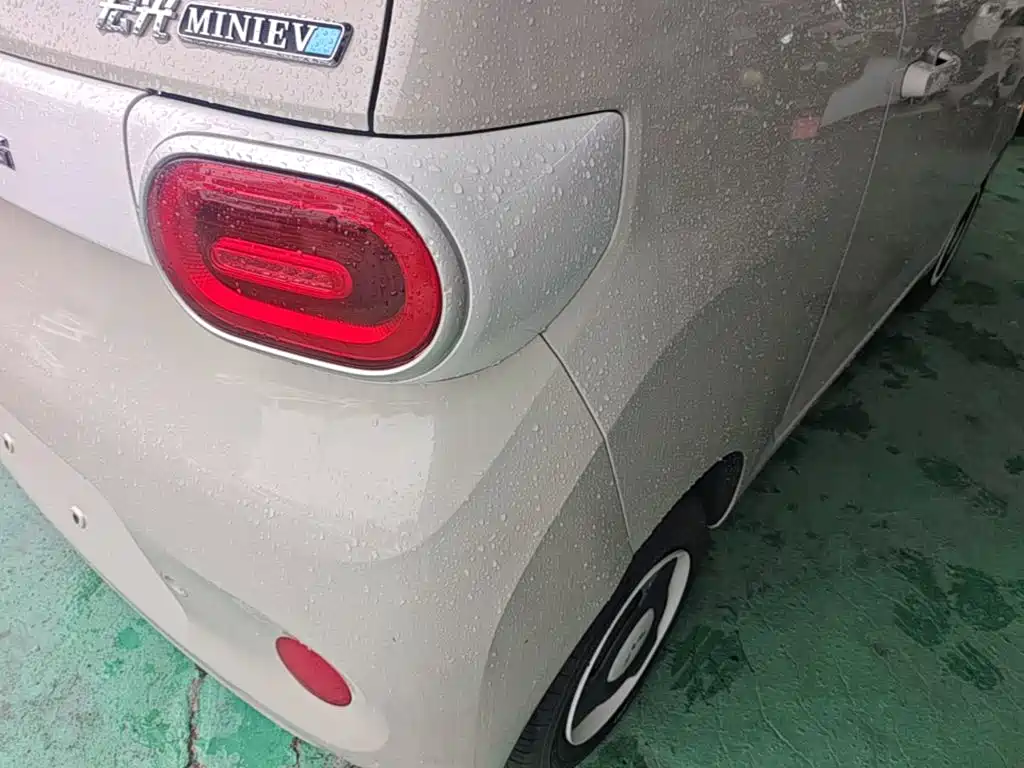 Wuling Motors Hongguang MINIEV 2026 2024 3rd Generation 215km Youth Edition