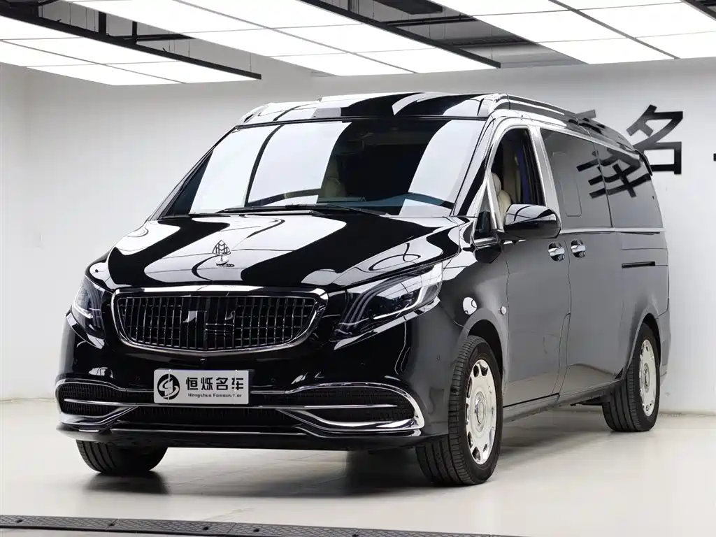 Mercedes-Benz Vito 2023 2.0T Business 7-Seater фото 29