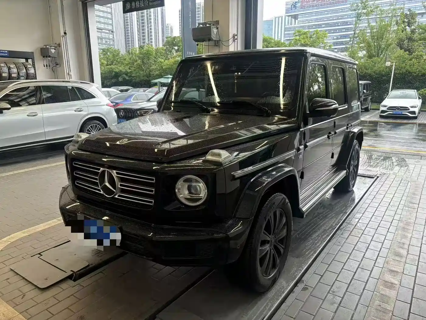 Mercedes-Benz G-Class 2022 G 500