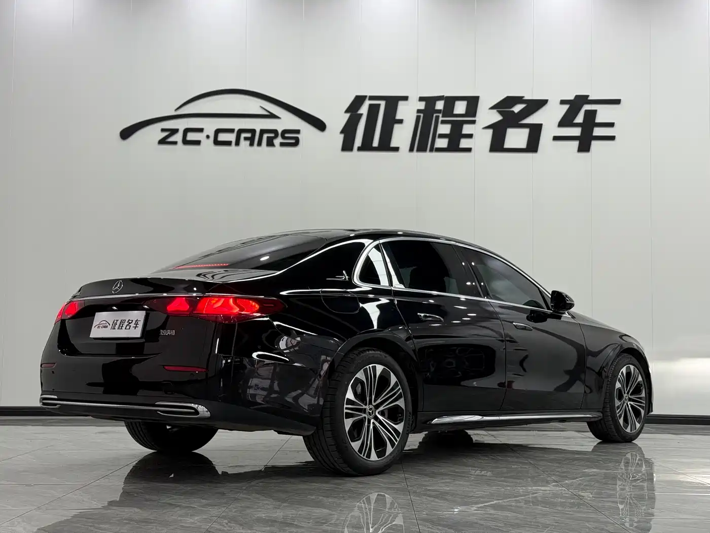Mercedes-Benz E-Class 2025 Facelift E 300 L Luxury фото 5