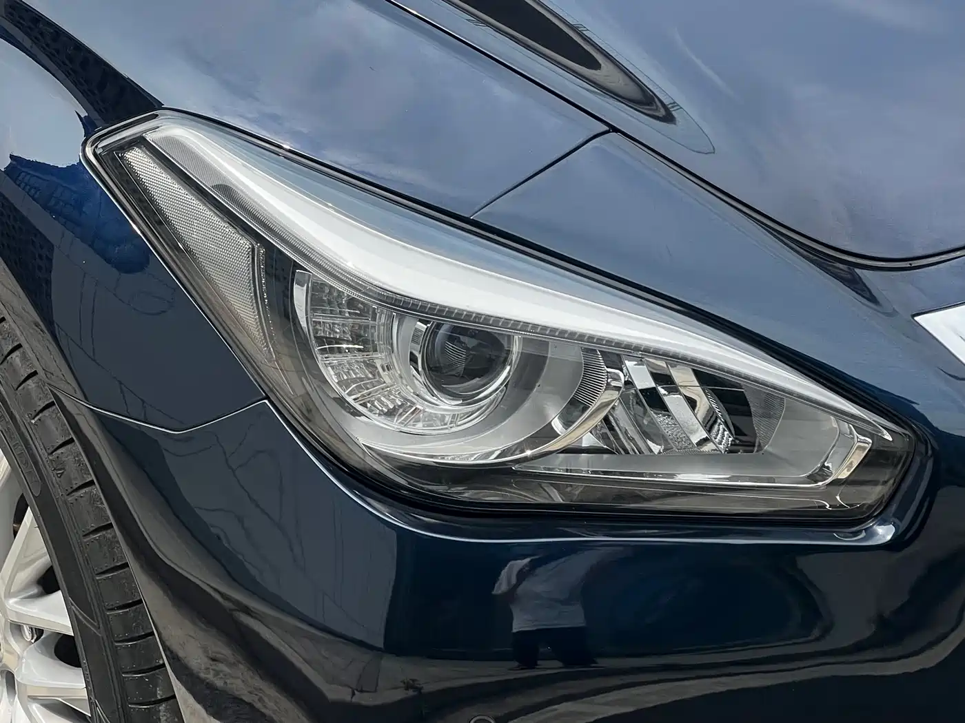 Infiniti Q70 2015 Q70L 2.5L Enjoyment Edition фото 7
