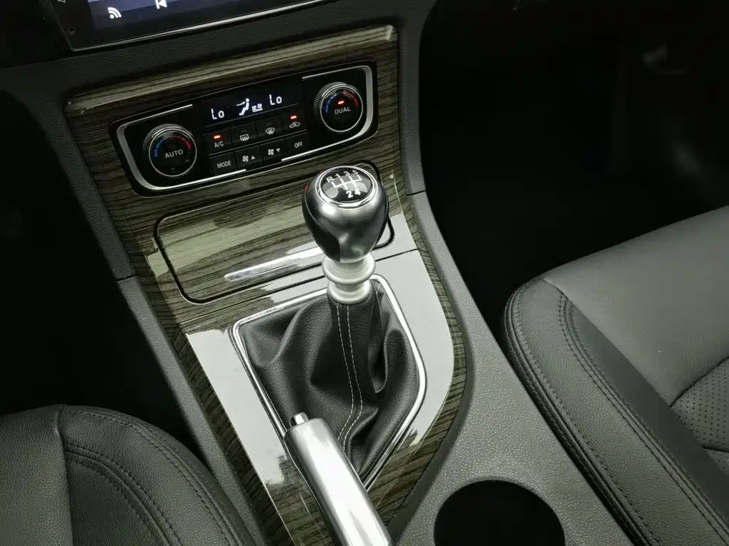 Zotye T600 2016 2016 1.5T Manual Premium