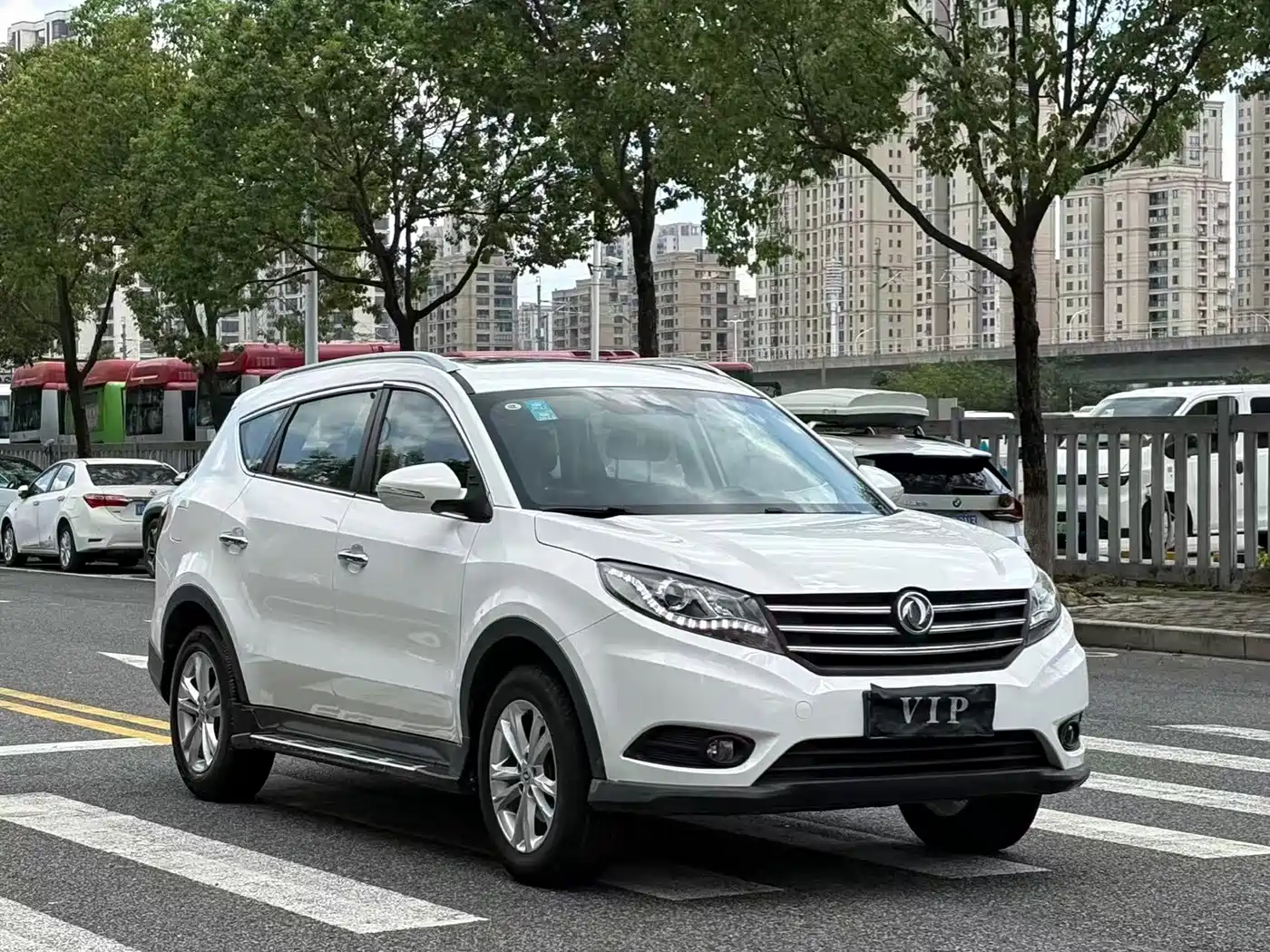 Dongfeng Fengguang Fengguang 580 2020 2017 1.8L Manual Comfort Version