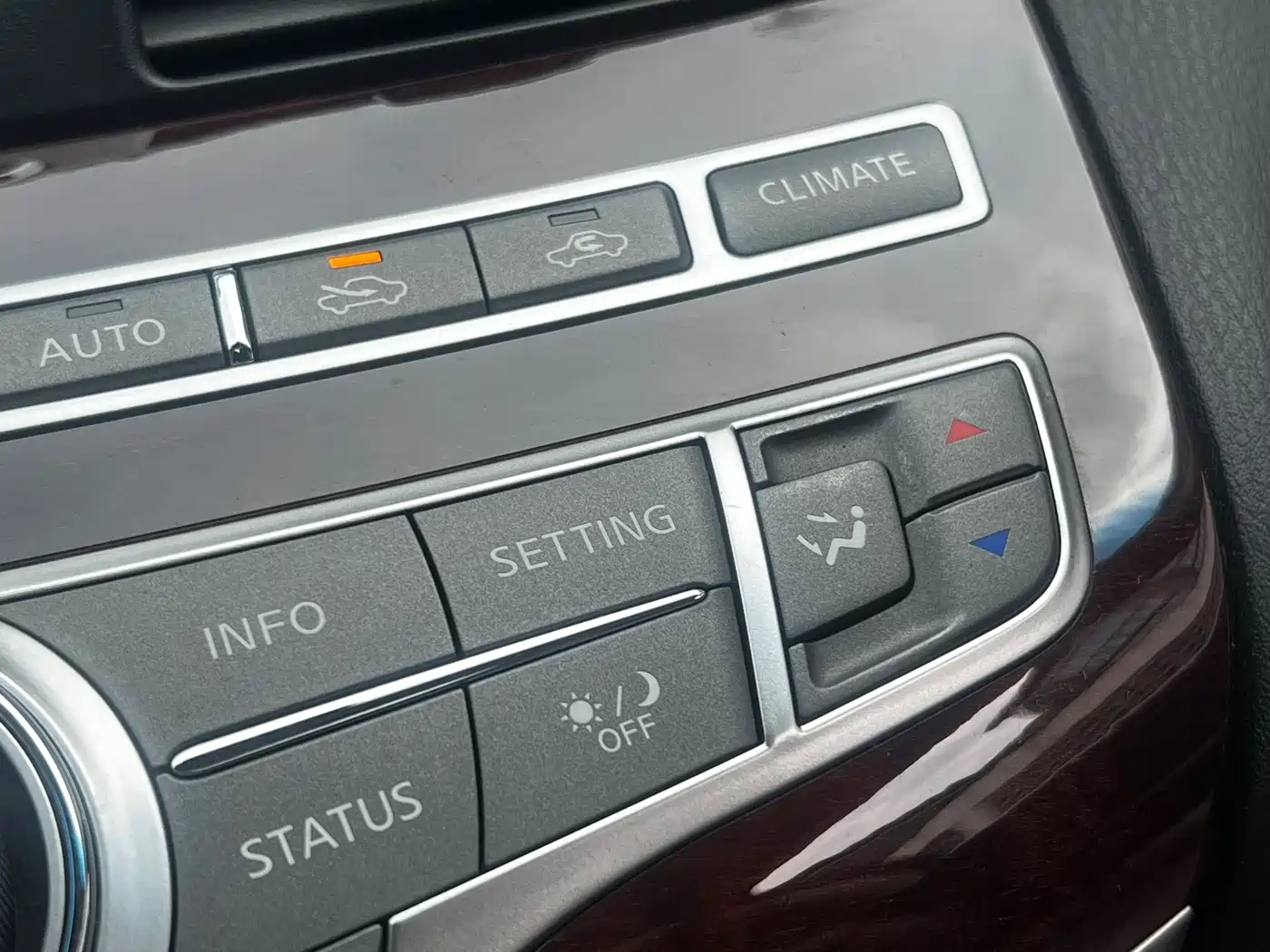 Infiniti Q70 2015 Q70L 2.5L Enjoyment Edition фото 51