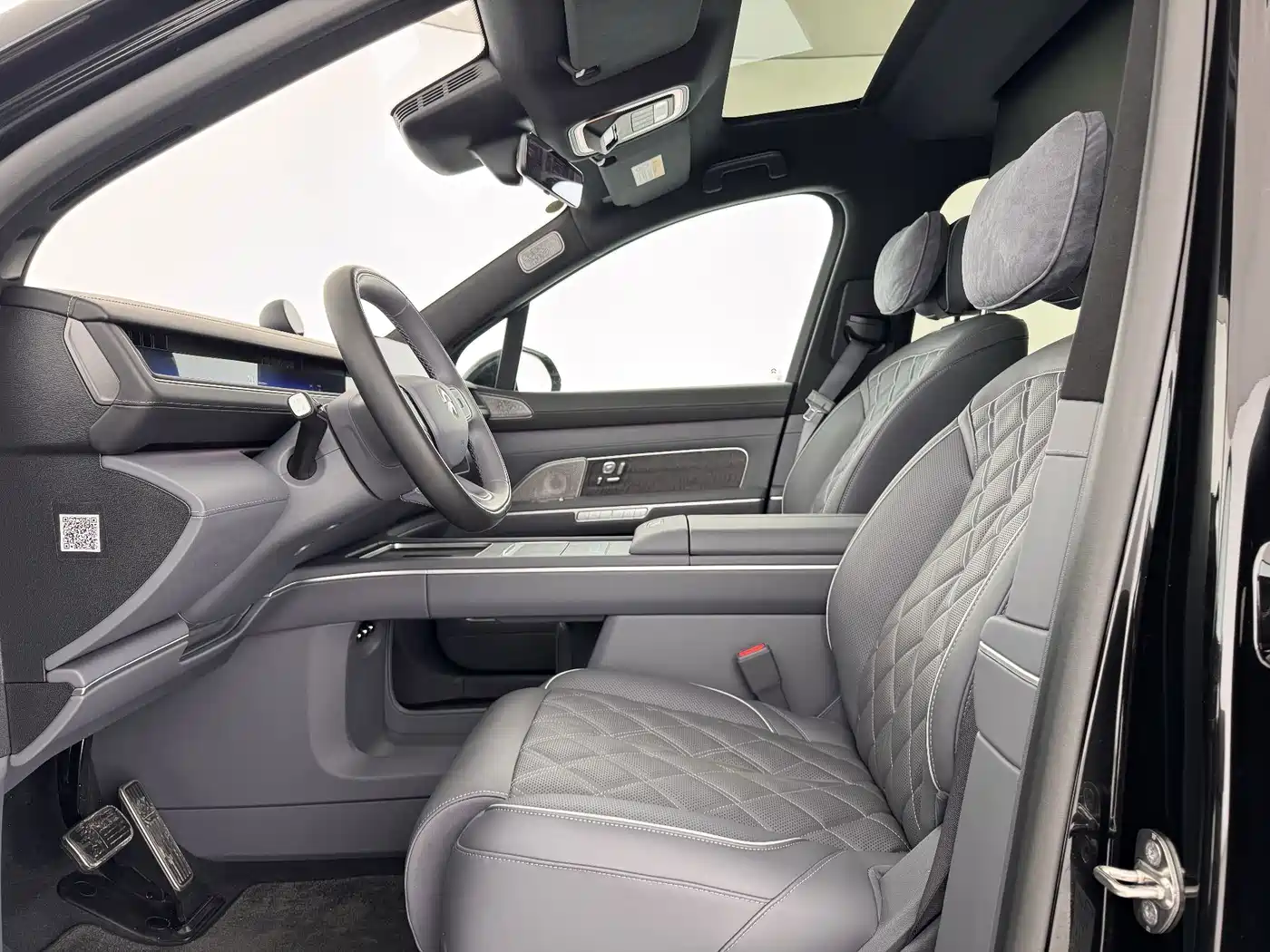 NIO ES8 2025 2025 Model 6-Seat Executive Luxury Edition