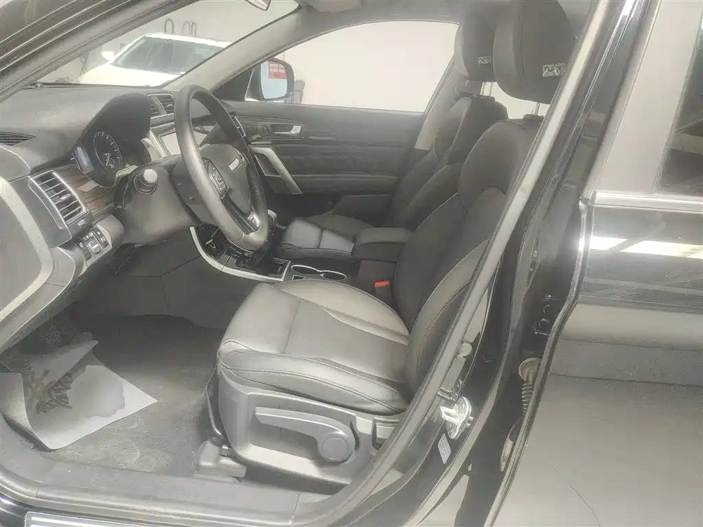 Haval H2 2016 Red Label 1.5T Manual 2WD Luxury фото 15