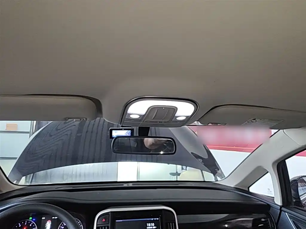 BYD Song MAX 2017 1.5T Manual Smart Luxury 7-Seater фото 14