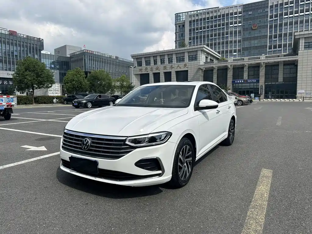 Volkswagen Lavida, миниатюра 2