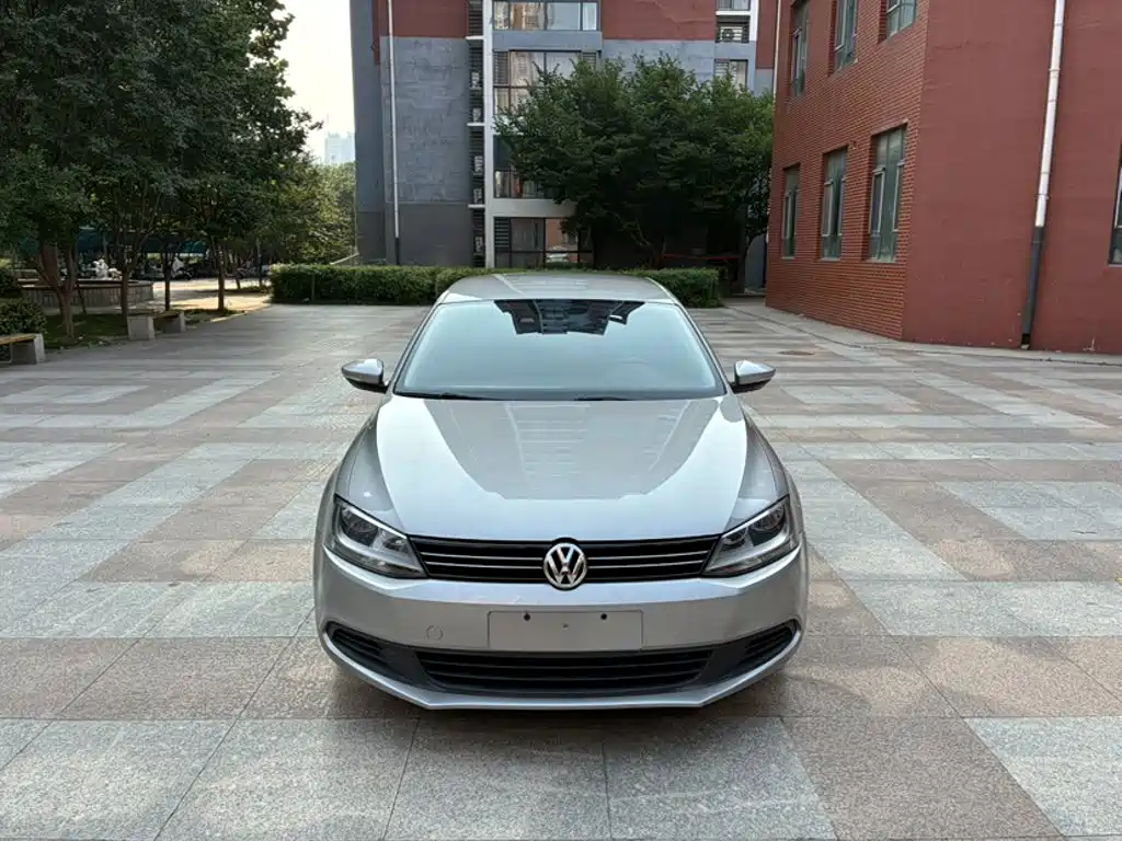 Photo 23 - Volkswagen Sagitar