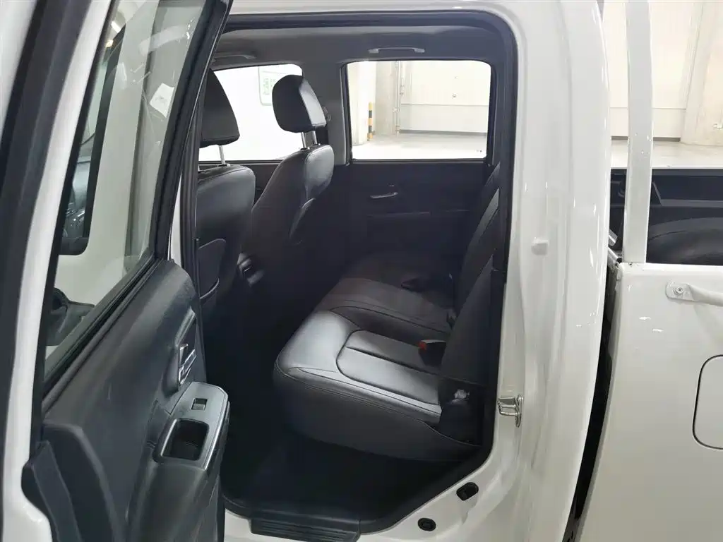 GREAT WALL FENGJUN 5