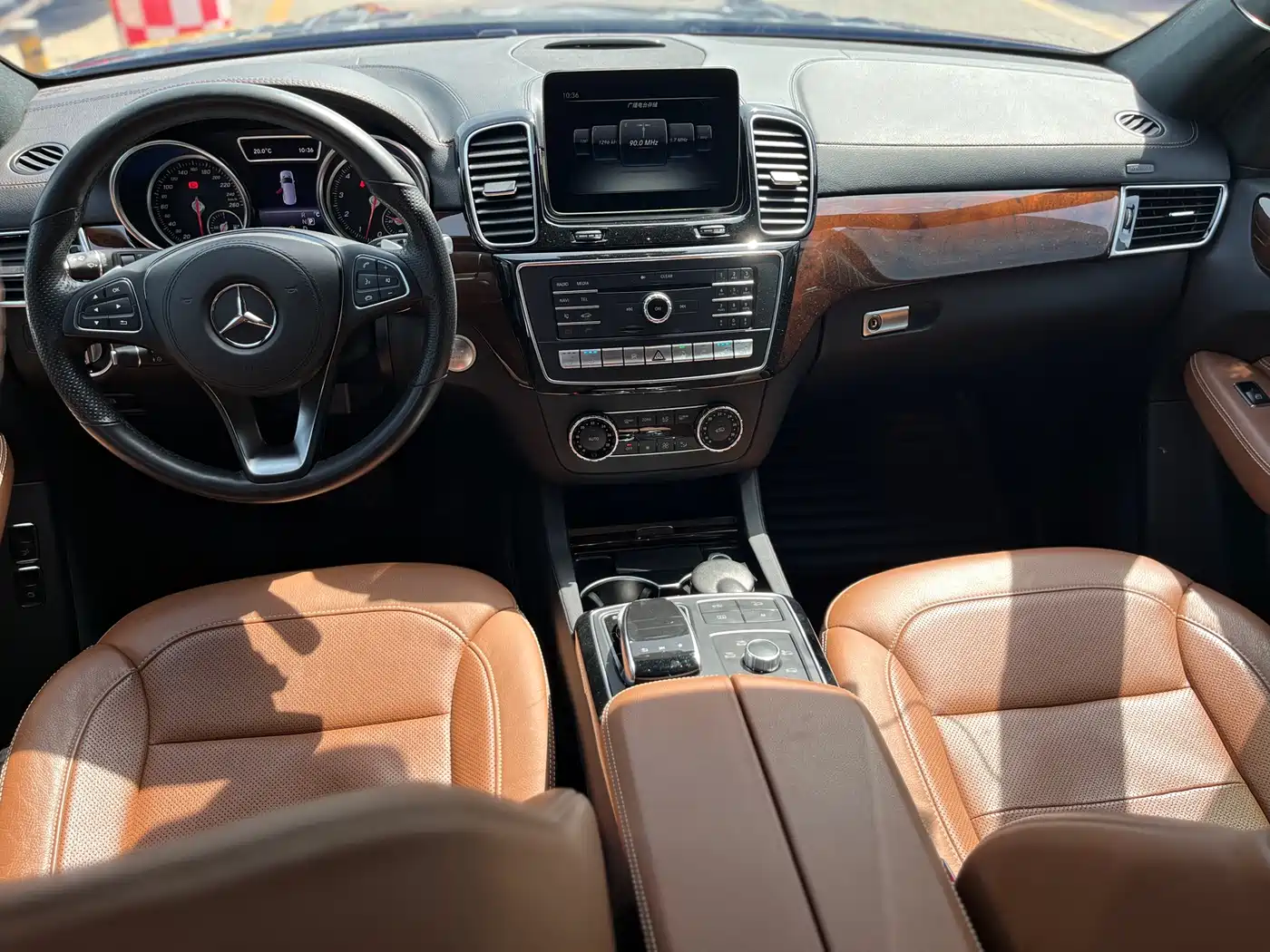 Mercedes-Benz GLS 2018 Facelift GLS 400 4MATIC Luxury фото 17