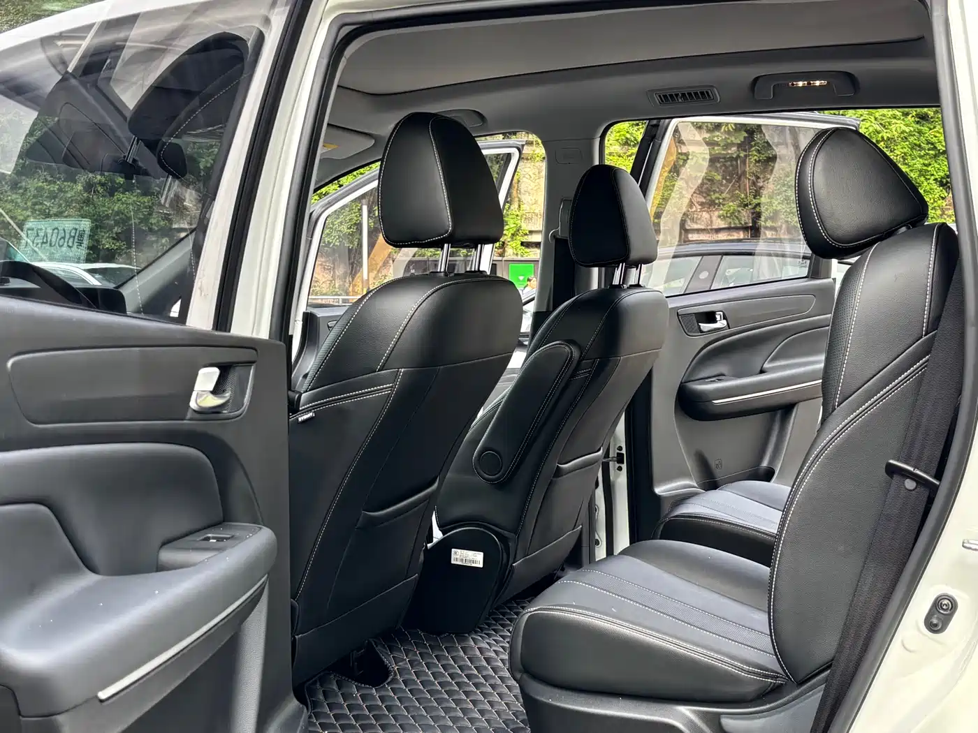 GAC Trumpchi Trumpchi M6 2019 270T Automatic Premium Edition (7-Seater) China V фото 12
