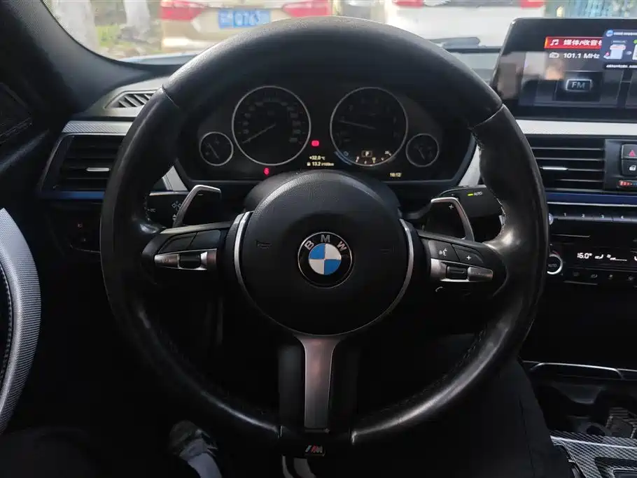 BMW 3 Series 2018 320i M Sport Package фото 15