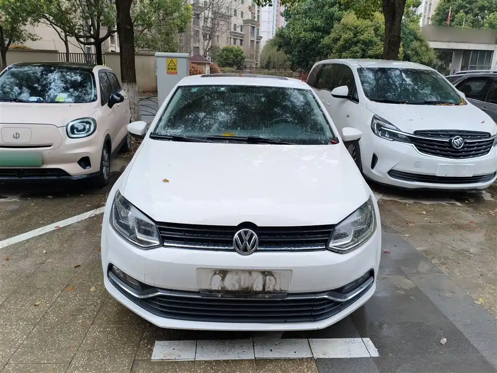 Volkswagen Polo 2018 1.5L Auto Comfort фото 3