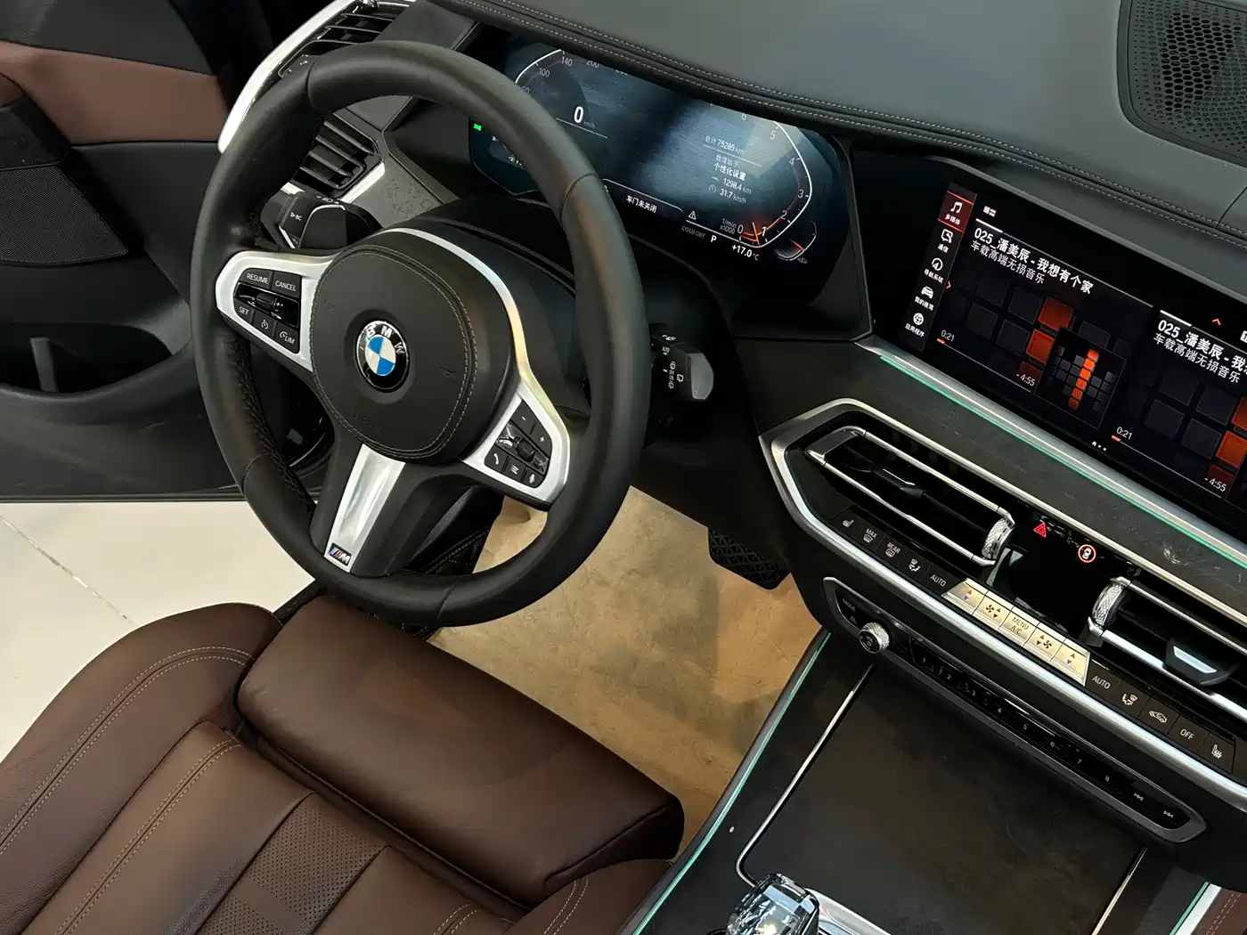 BMW X5 (Import) 2020 xDrive30i M Sport Package фото 15