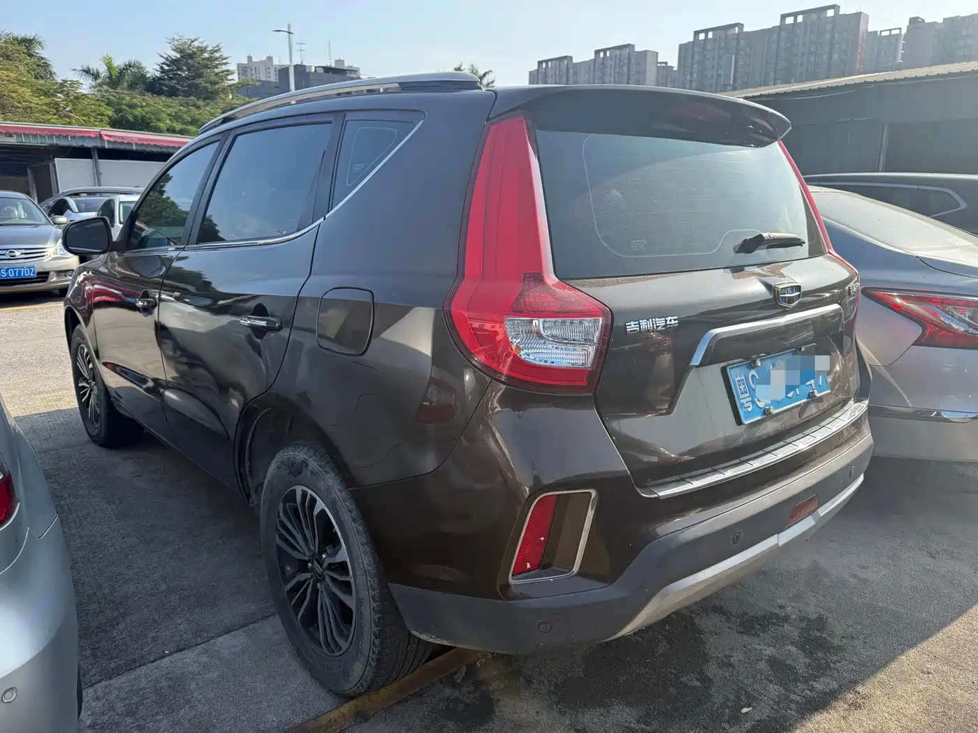 GEELY AUTOMOBILE VISION X6