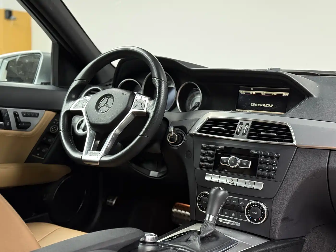 Mercedes-Benz C-Class (Import) 2011 C 200 Luxury Sports Wagon фото 18