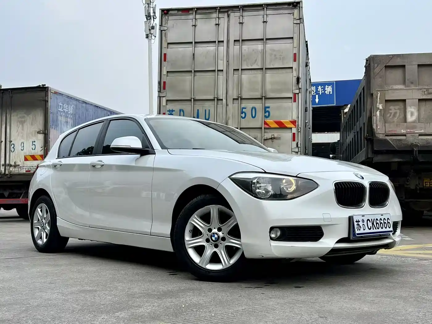 BMW 1 Series (Import) 2013 Facelift 116i Leading Model фото 3