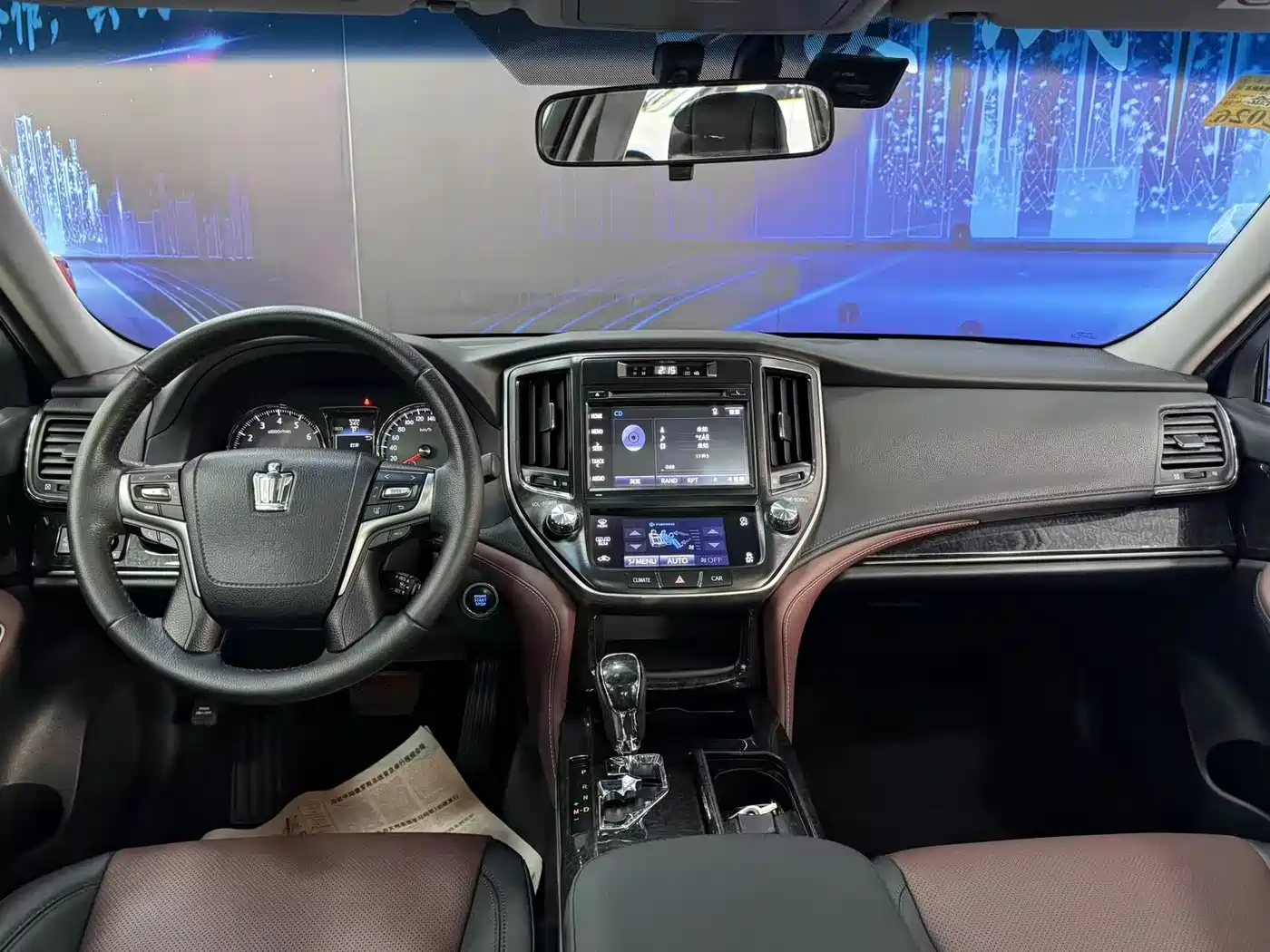 Toyota Crown 2018 2.0T Sport Edition фото 9