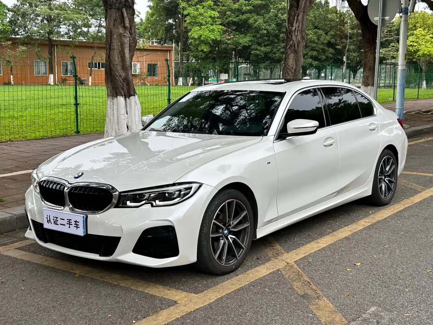 BMW 3 Series 2021 325Li M Sport Package